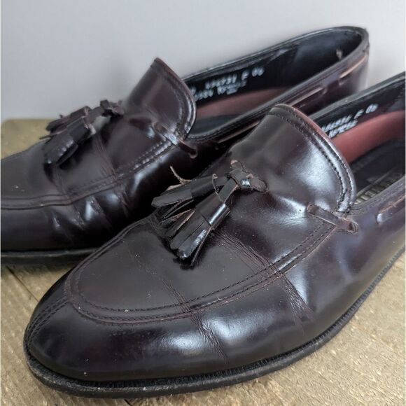 Florsheim vintage leather loafers deep burgundy tassels men 7 women 8.5 - Picture 3 of 10
